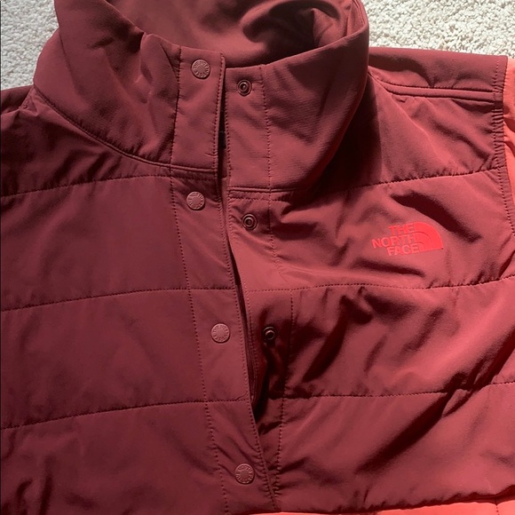 north face pullover - Picture 2 of 6